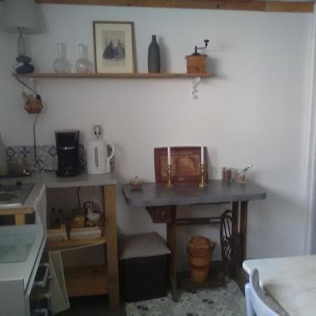 Chambre D'Hotes Hola Laval  Bagian luar foto