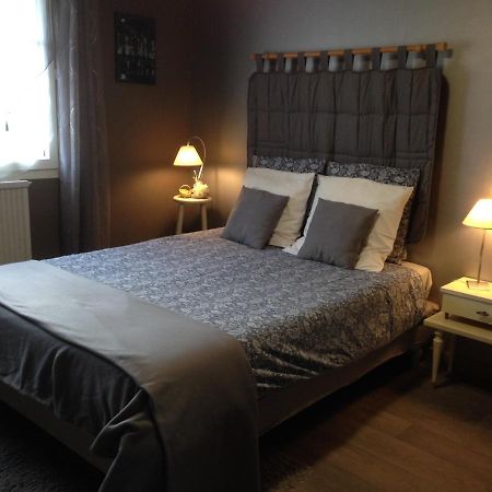 Chambre D'Hotes Hola Laval  Bagian luar foto