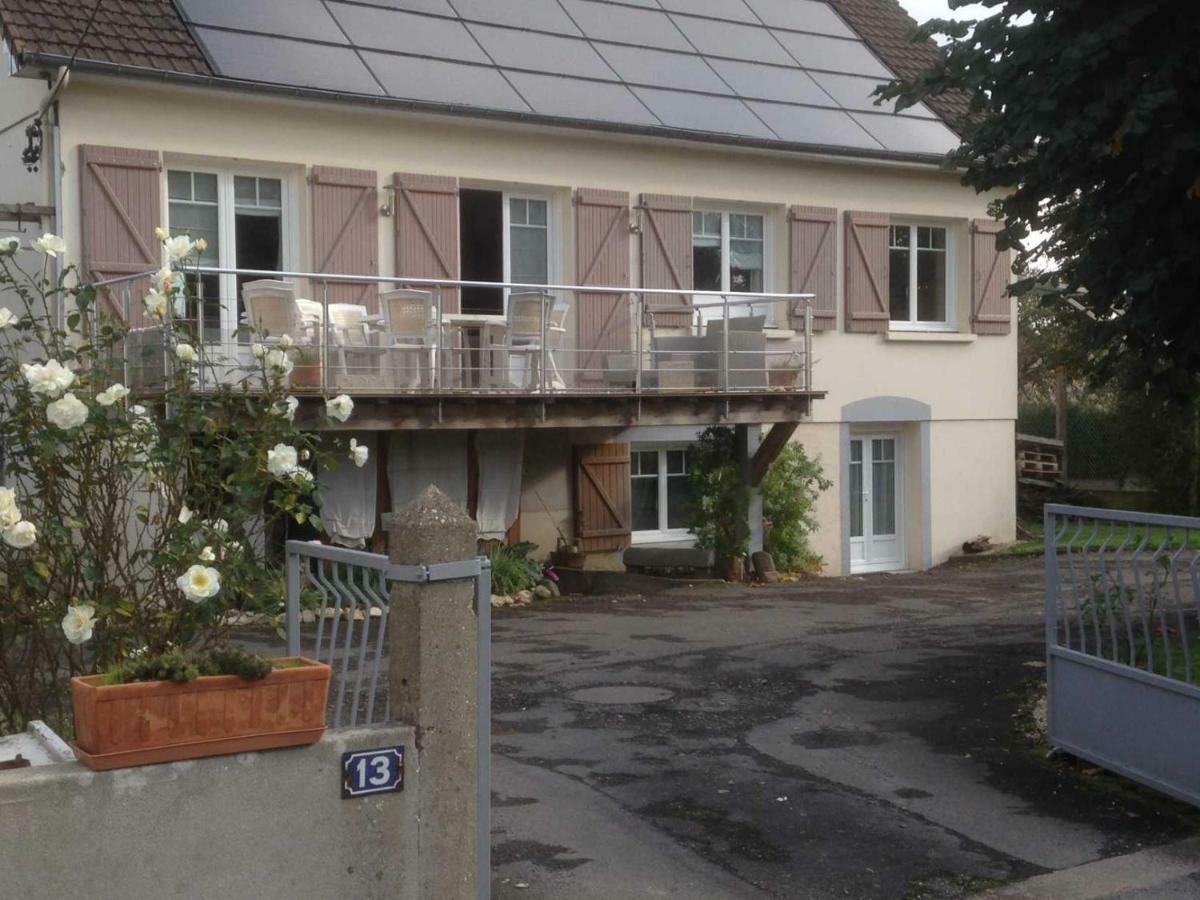 Chambre D'Hotes Hola Laval  Bagian luar foto