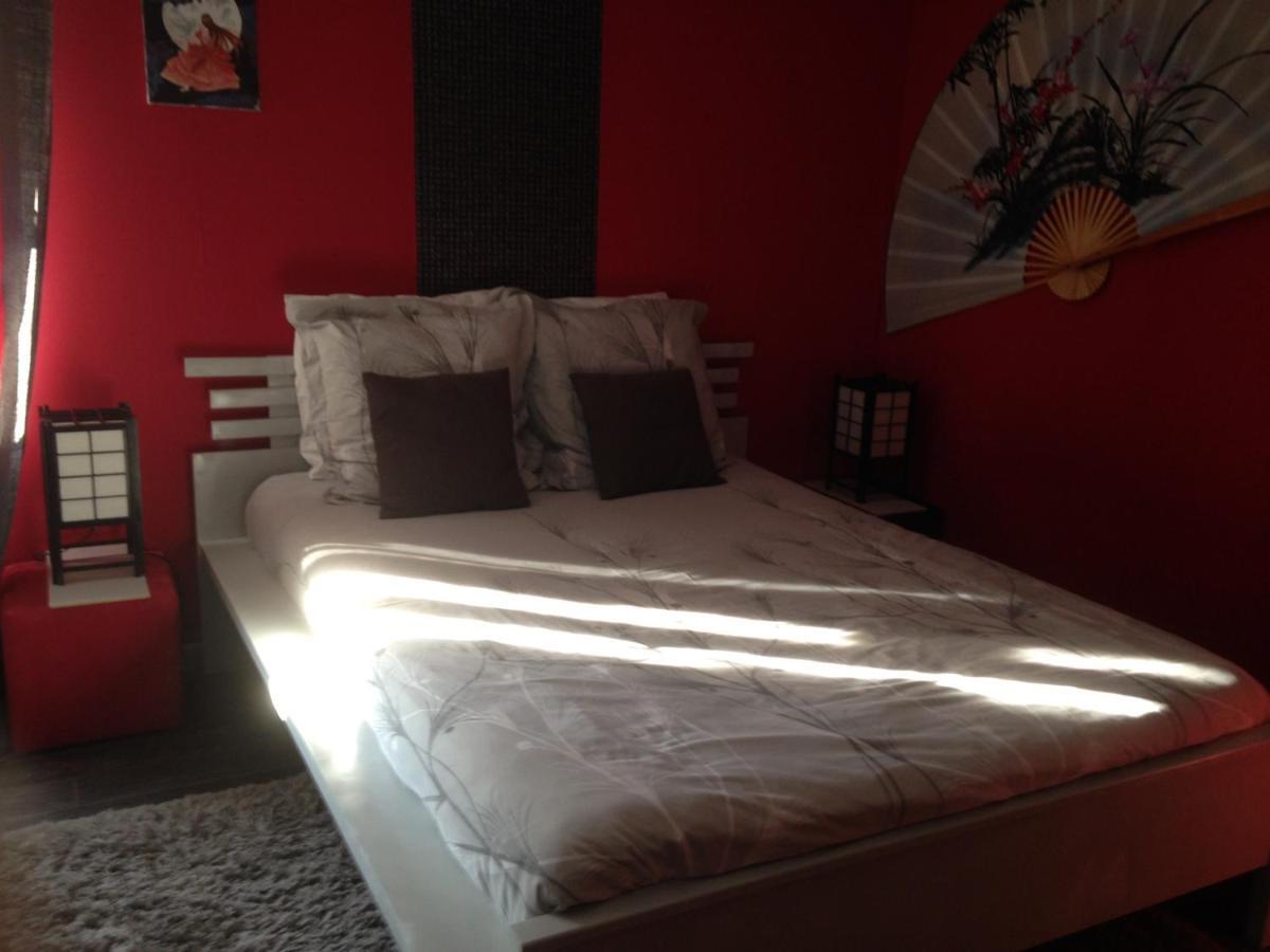Chambre D'Hotes Hola Laval  Bagian luar foto