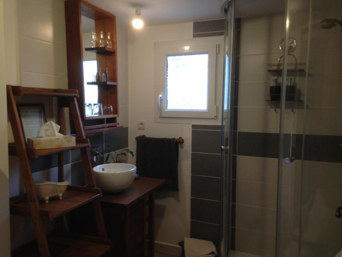 Chambre D'Hotes Hola Laval  Bagian luar foto